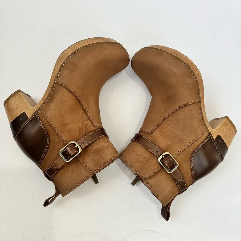 Dansko Anya Biscotti Brown Nude Leather Zip Buckled Platform Ankle Bootie 5.5/36